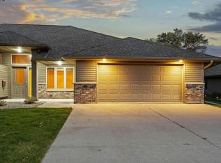 1603 28th St SW, Austin, MN 55912