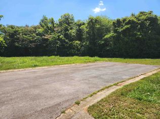 2 Sunset Dr, Muscle Shoals, AL 35661