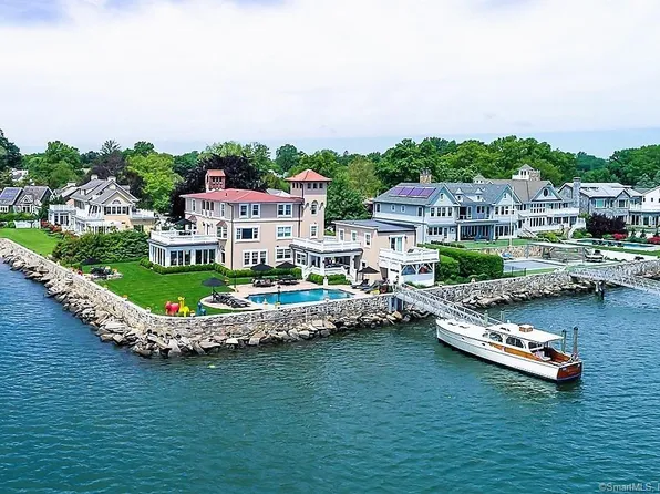 144 Davenport Dr, Stamford, CT 06902