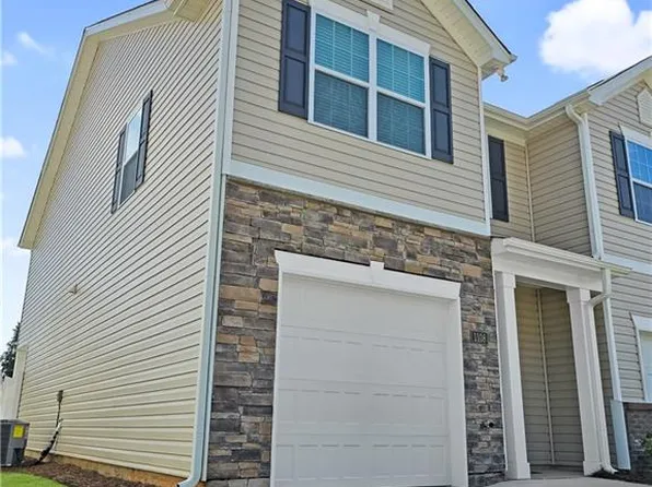 1108 Evelynnview Ln, Kernersville, NC 27284