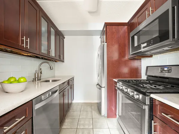 68 Bradhurst Avenue 6V image 3 of 8