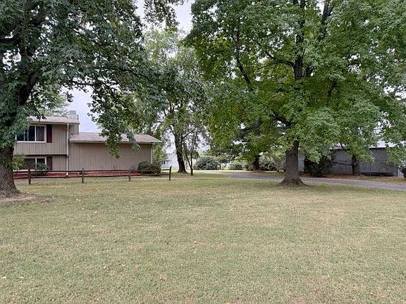 3rd image of 1400 Mount Vernon Rd