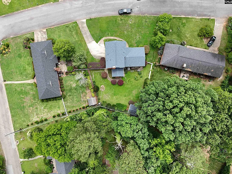 625 Challedon Dr — Photo 33