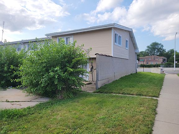 3rd image of 1300 E 87th St