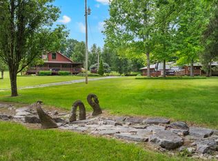 990 Bugscuffle Rd, Wartrace, TN 37183