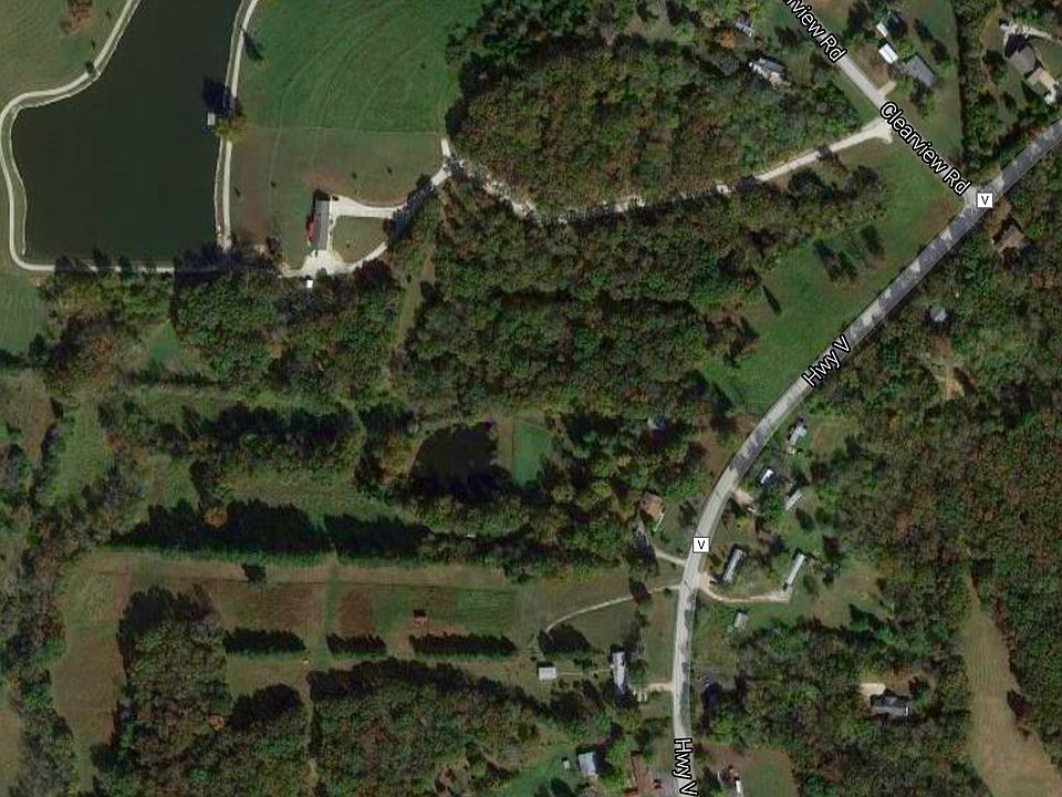 2nd image of 5872 Highway V