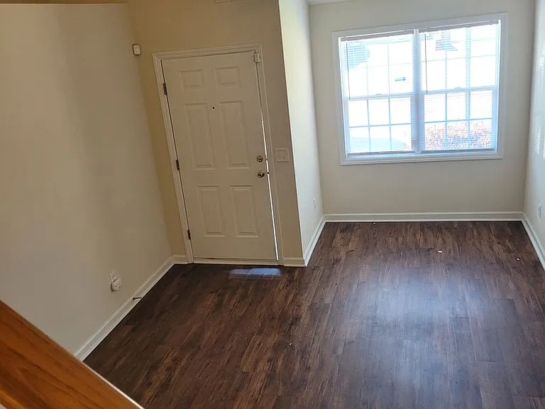 184 Bethania Oaks Cir — Photo 7