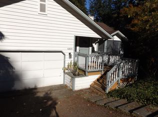 6809 119th Pl SE, Bellevue, WA 98006