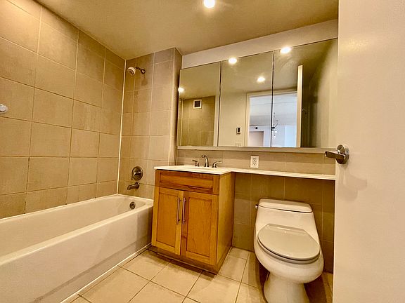 5th image of 53 Boerum Pl APT 8H