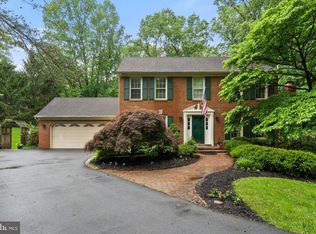 11100 Burywood Ln, Reston, VA 20194