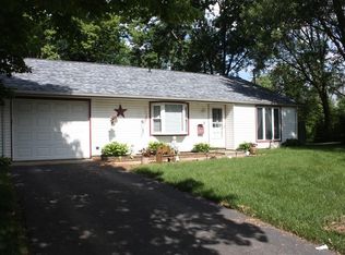 801 Hillside Dr #801, Danville, IL