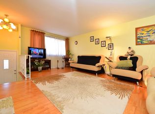 2566 E 14th St, Brooklyn, NY 11235