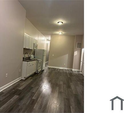 4th image of 2226 Callow Ave #1