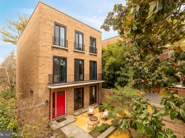 3541 Ordway St NW, Washington, DC 20016