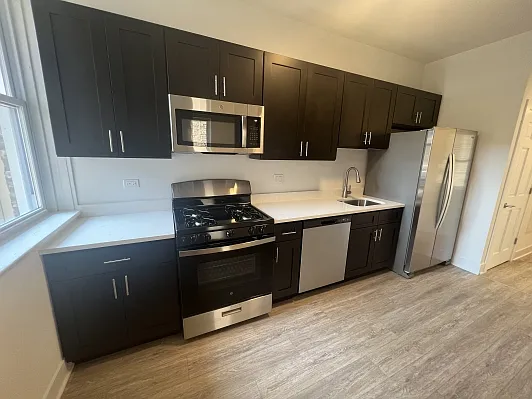 1055 W Columbia Ave #1 — Photo 3