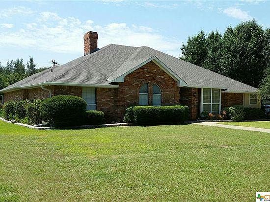 1st image of 311 Bluebonnet Cir