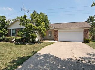 8009 Ridgegate East Dr, Indianapolis, IN 46268