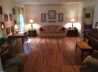 2411 W Heather Rd, Wilmington, DE 19803