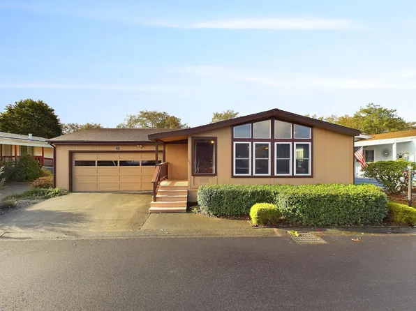 1090 Murray Rd Space 48, McKinleyville, CA 95519