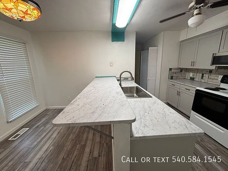 6421 Orchard View Ln — Photo 15