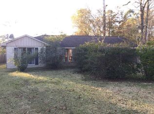 2065 W Lucas Dr, Beaumont, TX 77706