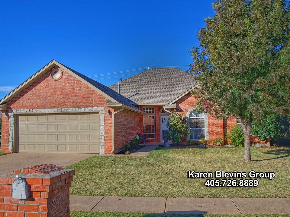 1st image of 18101 Chestnut Oak Dr