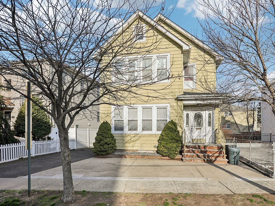 1st image of 105 Livingston Ave #1