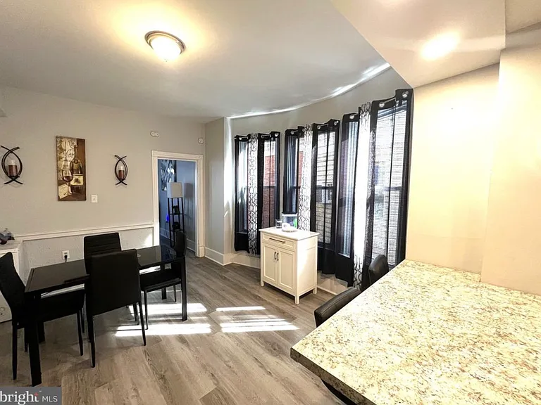 2150 Green St #2 — Photo 6