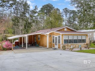 1437 Rio Cir, Lillian, AL 36549