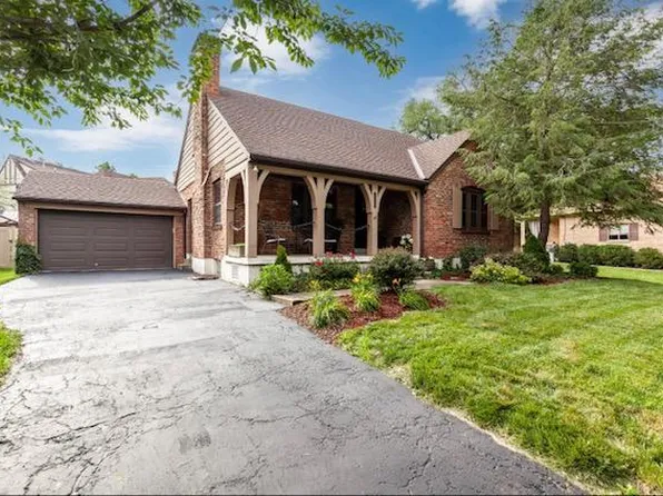 3771 Grovedale Pl, Cincinnati, OH 45208