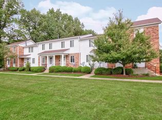 Northbury Colony, Warren, OH 44483