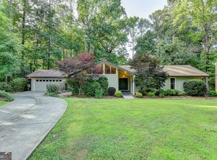 180 Mark Trl, Sandy Springs, GA 30328