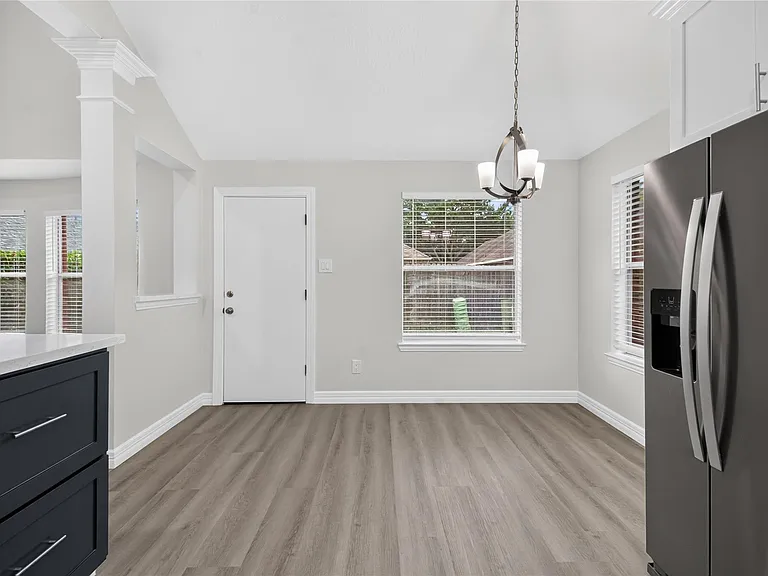 6706 Paigetree Ln — Photo 28