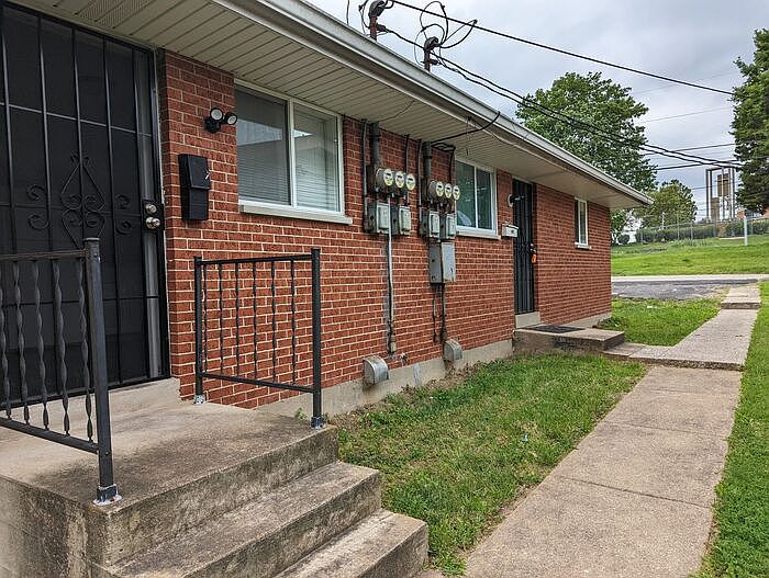 1st image of 10004 Stimson Dr