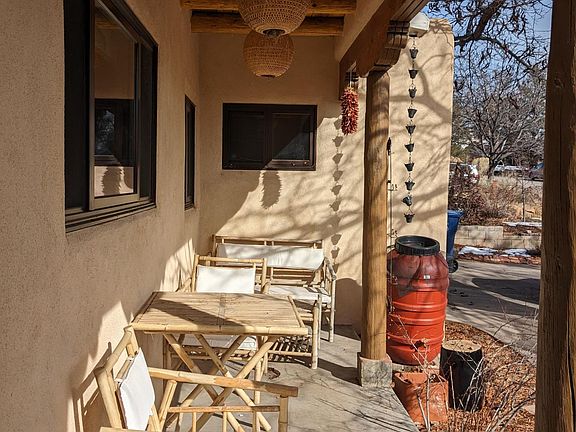 3rd image of 210 Sereno Dr