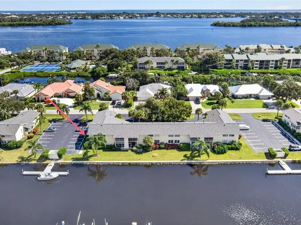 1875 Cobia Dr APT F-206, Vero Beach, FL 32960