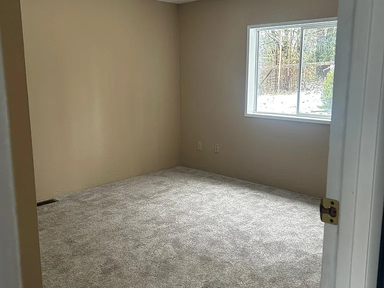 19383 SW Cherry Hill Rd — Photo 9