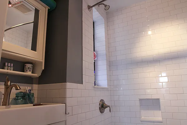 Rented by Level Group | media 10