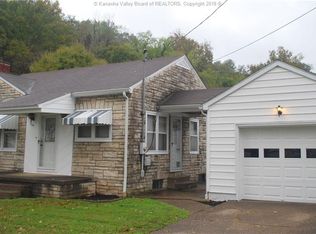 134 Lewis St, New Haven, WV 25265