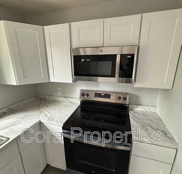 2436 Lilly St — Photo 23