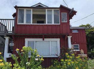 667 Mermaid Ave, Pacific Grove, CA 93950