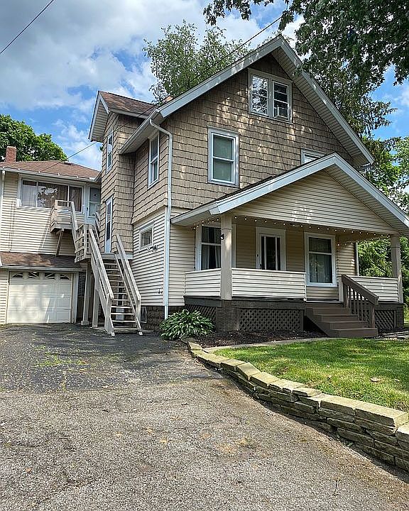 1st image of 335 Dawn Dr