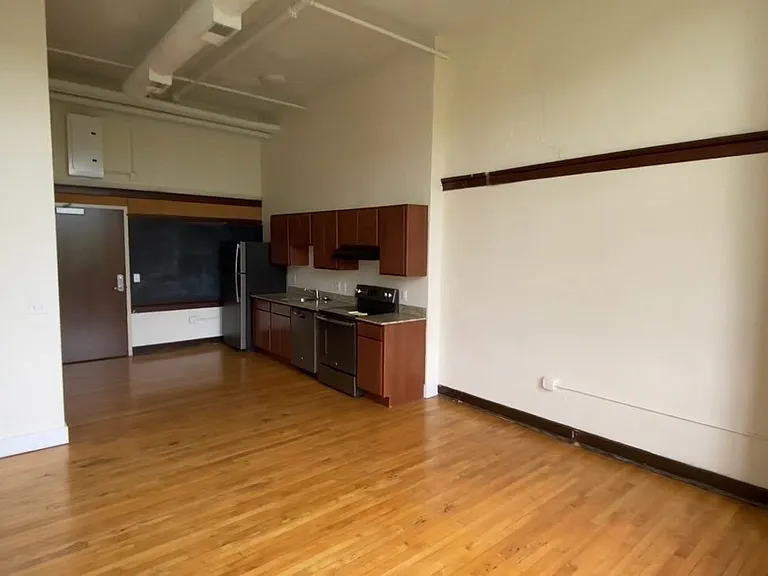 1710 Bruce Ave — Photo 2