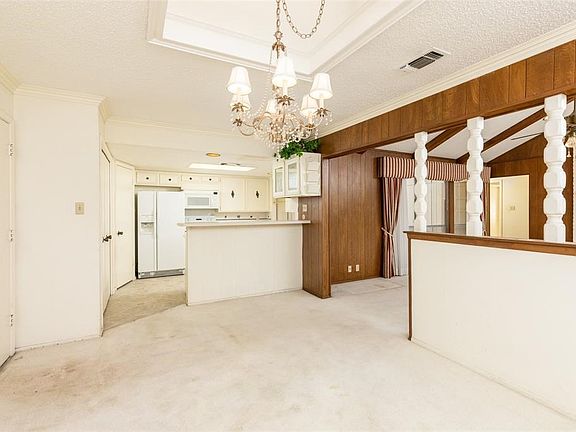 2nd image of 3401 Ambassador Row