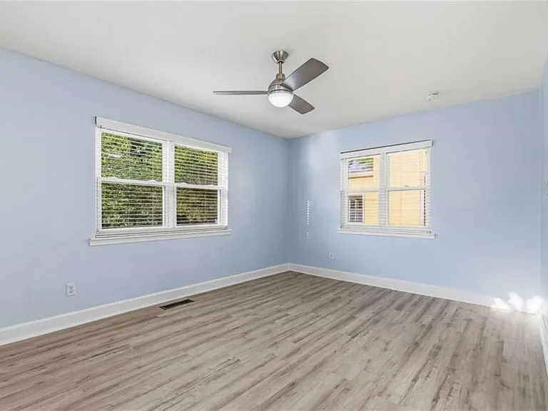 1780 John Calvin Ave #L — Photo 5