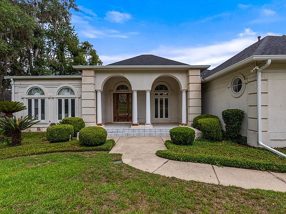 2nd image of 9132 Shoal Creek Dr