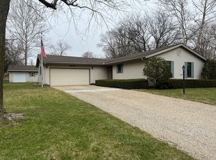 1206 W Dianne Ln, Mahomet, IL