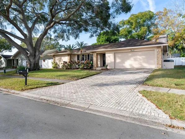 3105 Glenwood Ct, Safety Harbor, FL 34695