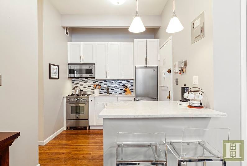 1st image of 318 W 15th St APT 3A