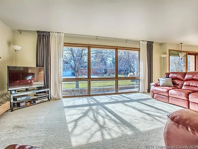 308 E Colorado Ave — Photo 2